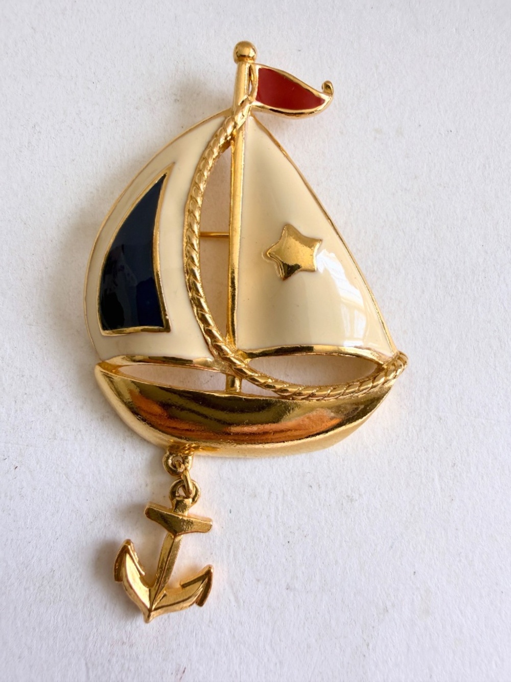 Vintage 80s AVON sailboat brooch signed gold tone enamel nautical boat designer